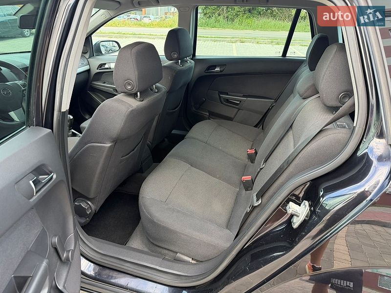 Универсал Opel Astra 2007 в Виннице