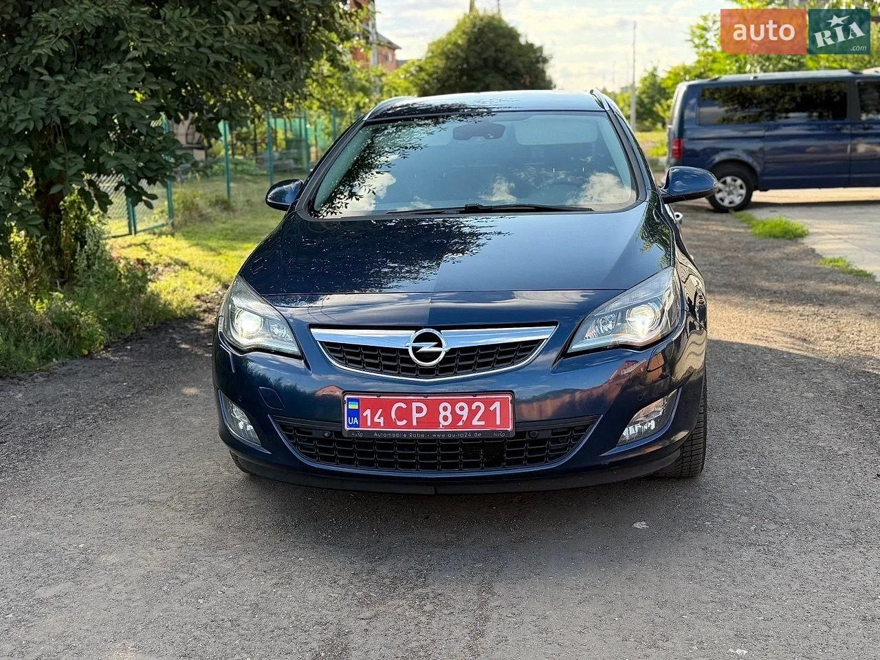 2012 Opel Astra - фото 1
