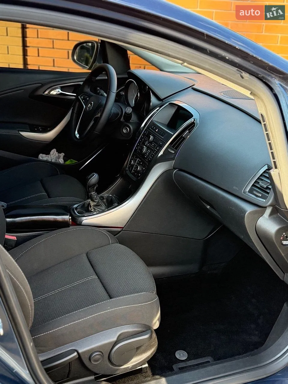 2012 Opel Astra - мініатюра 10