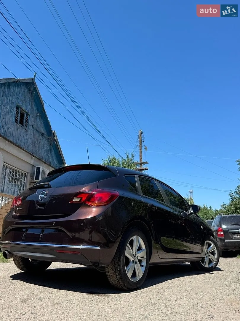 2012 Opel Astra - мініатюра 9
