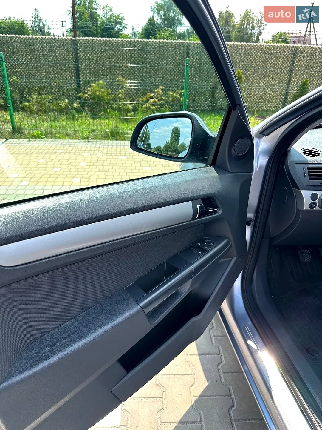 2010 Opel Astra - мініатюра 11