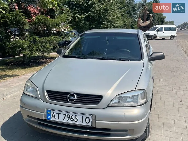 Opel Astra 2006