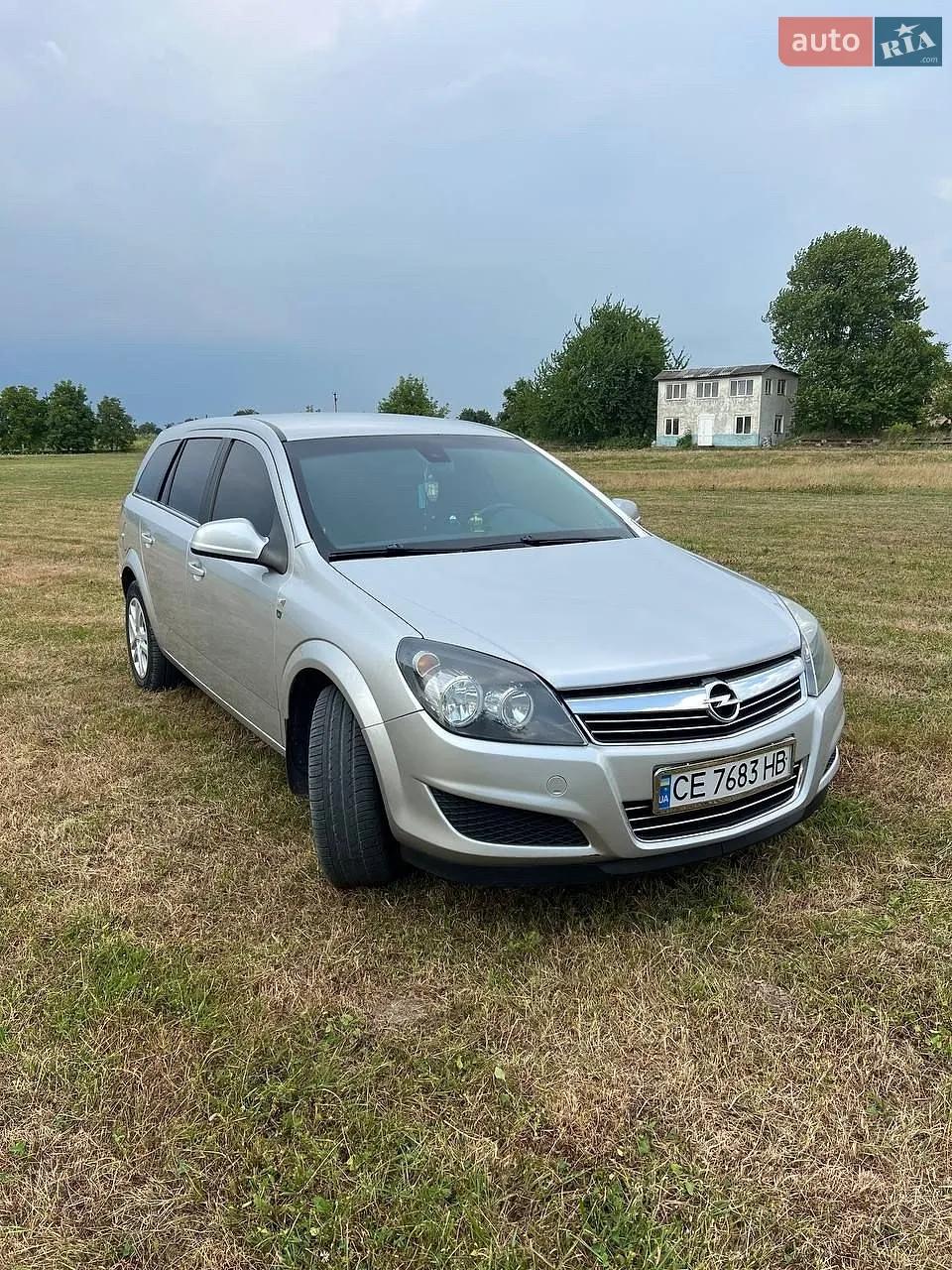 2010 Opel Astra - мініатюра 2