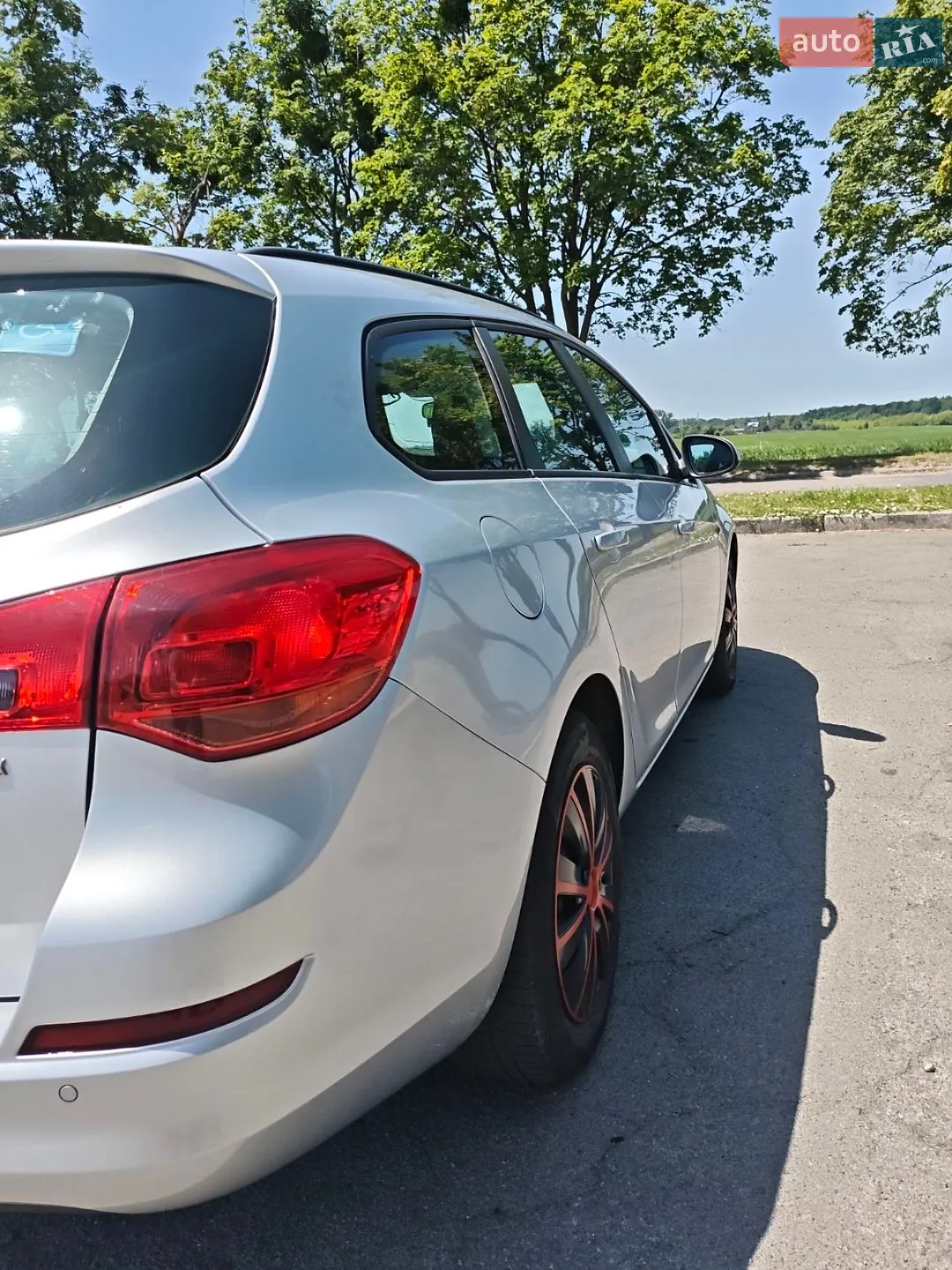 2011 Opel Astra - мініатюра 8