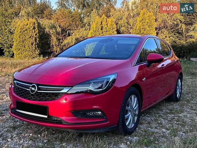 Хэтчбек Opel Astra 2016 в Ивано-Франковске