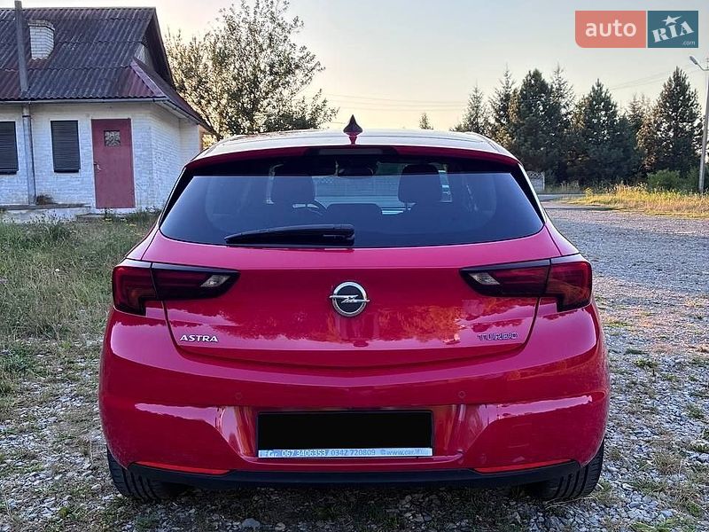 Хэтчбек Opel Astra 2016 в Ивано-Франковске