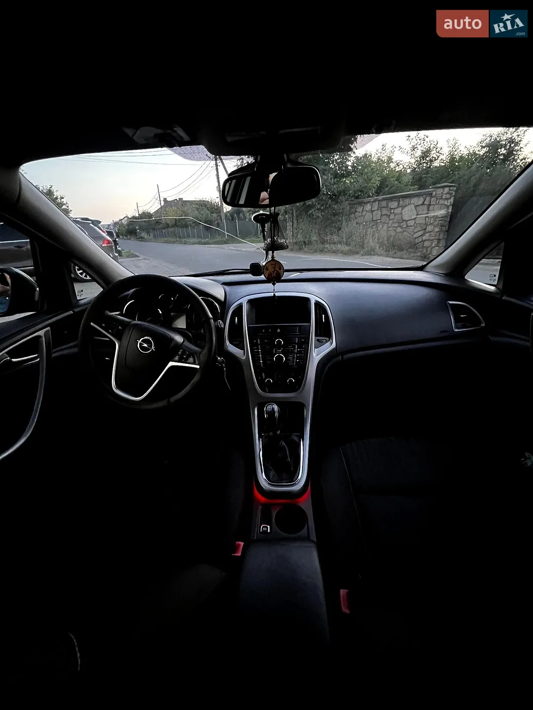 2011 Opel Astra - мініатюра 8
