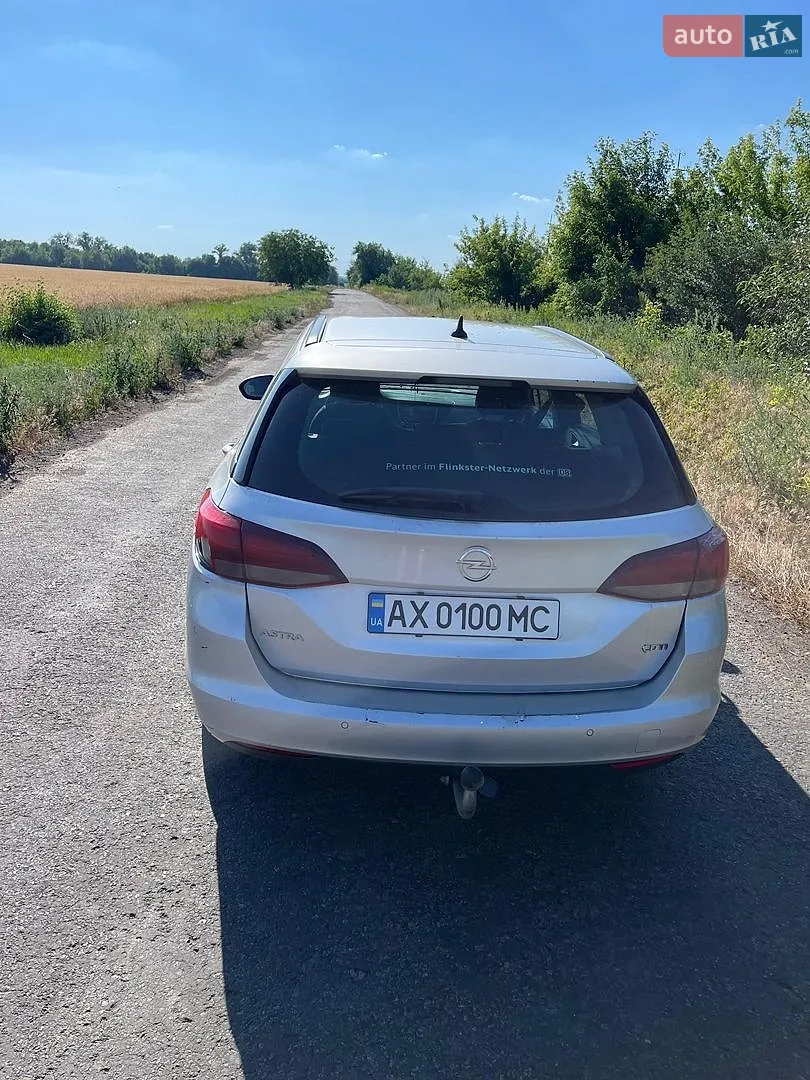 2017 Opel Astra - мініатюра 8