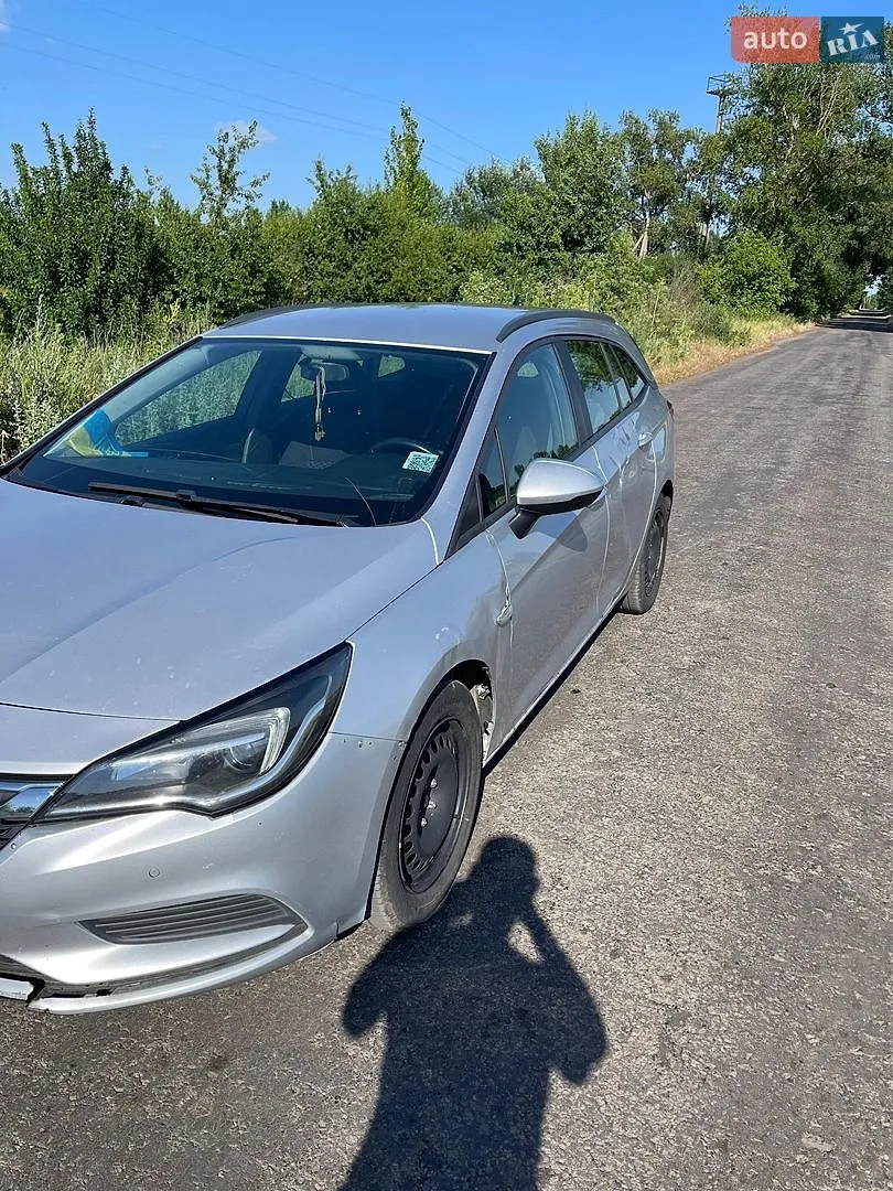 2017 Opel Astra - мініатюра 3