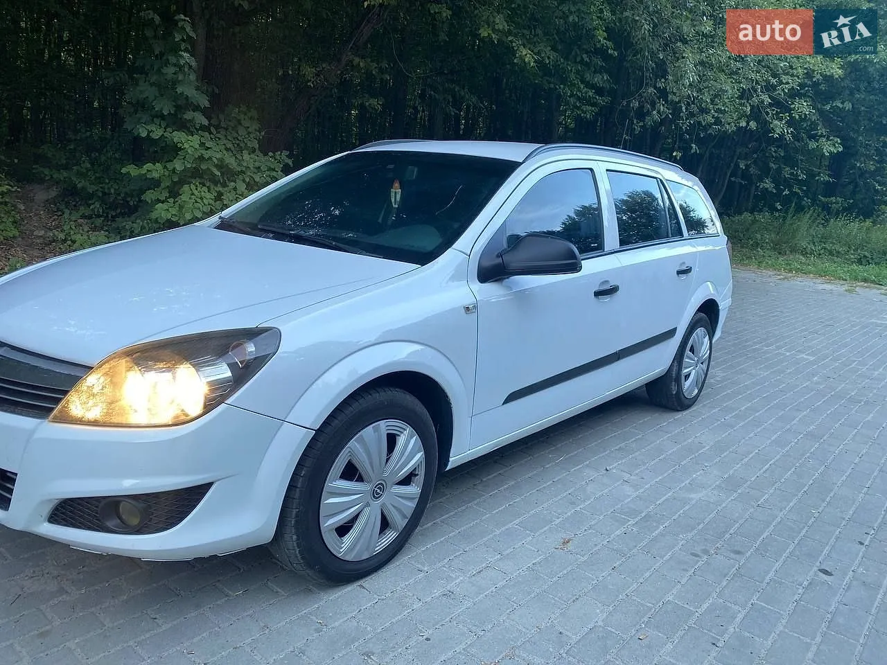 2011 Opel Astra - мініатюра 9