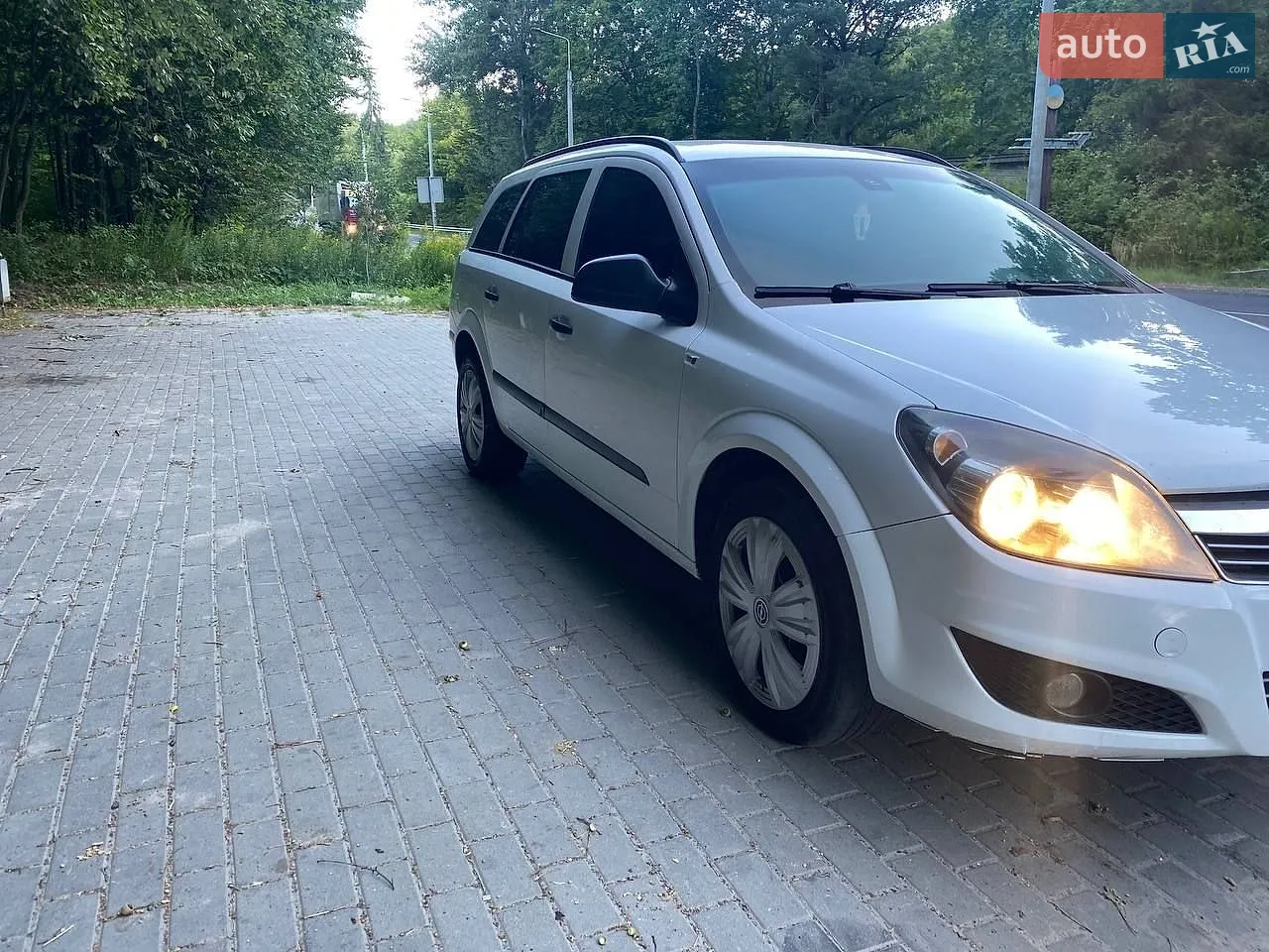 2011 Opel Astra - мініатюра 10