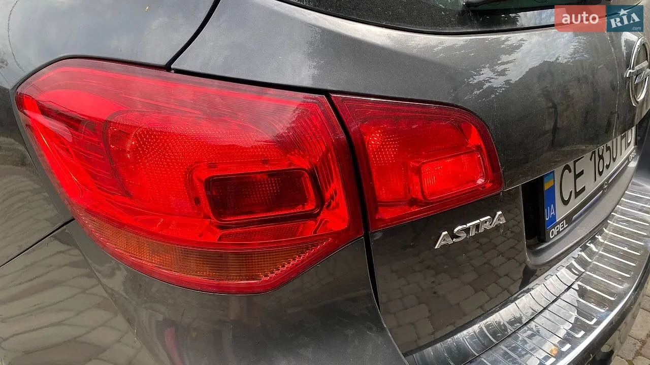 2011 Opel Astra - мініатюра 28