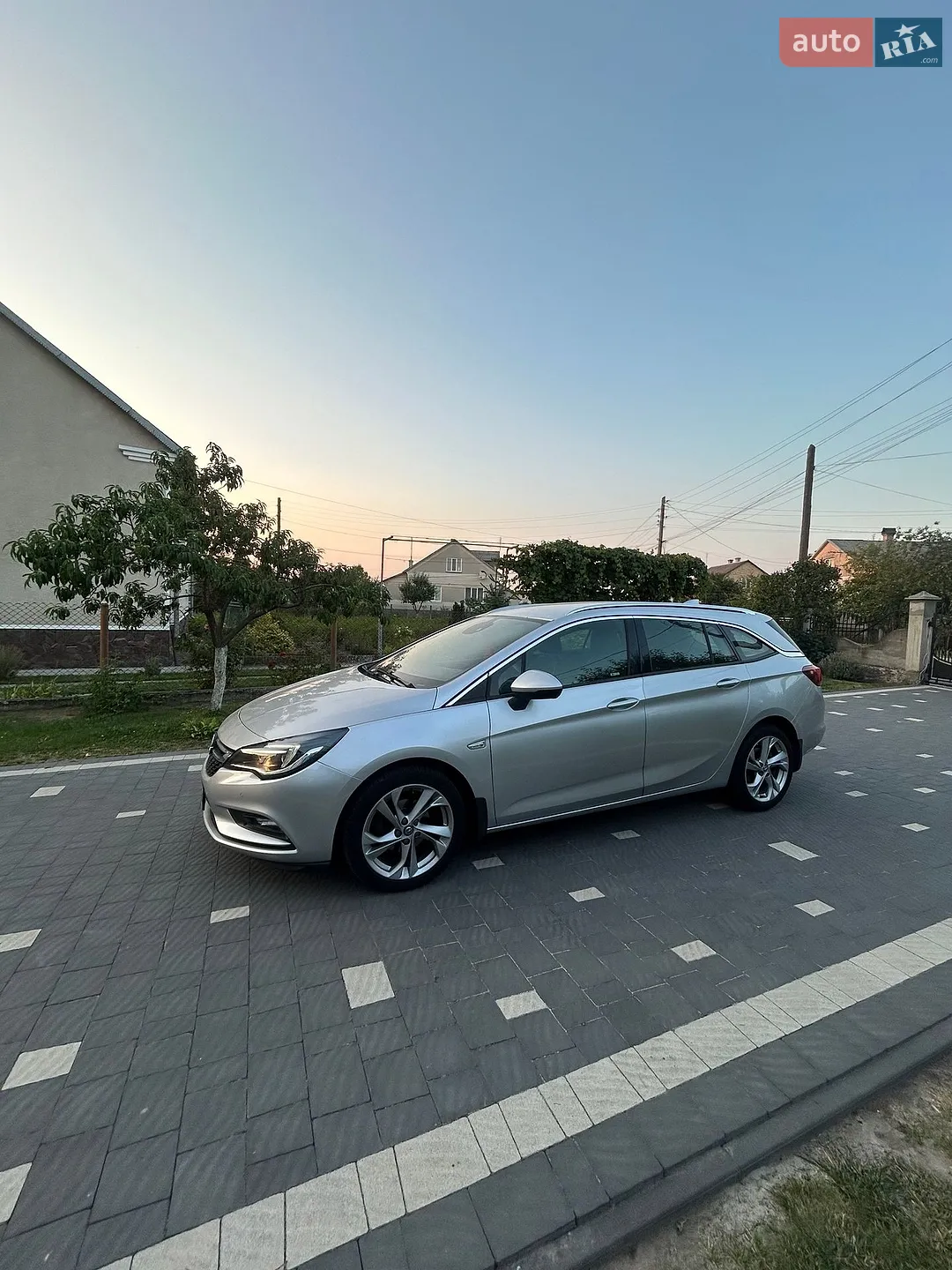 2017 Opel Astra - фото 1