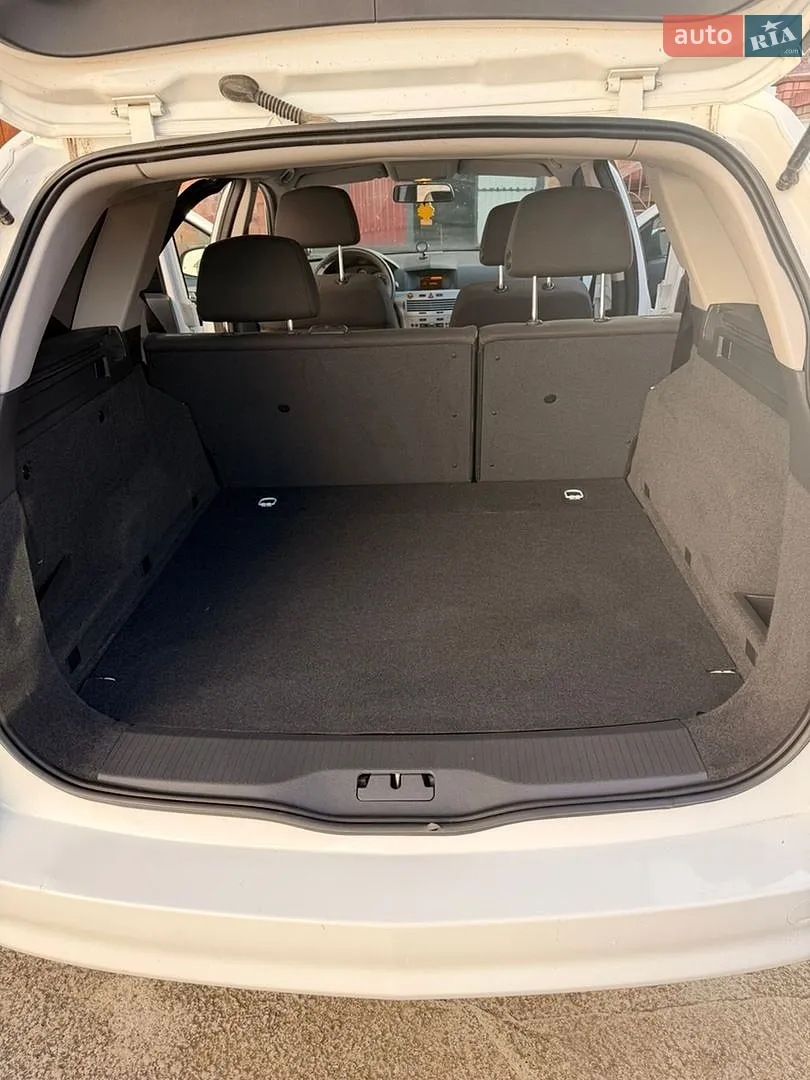 2010 Opel Astra - мініатюра 7