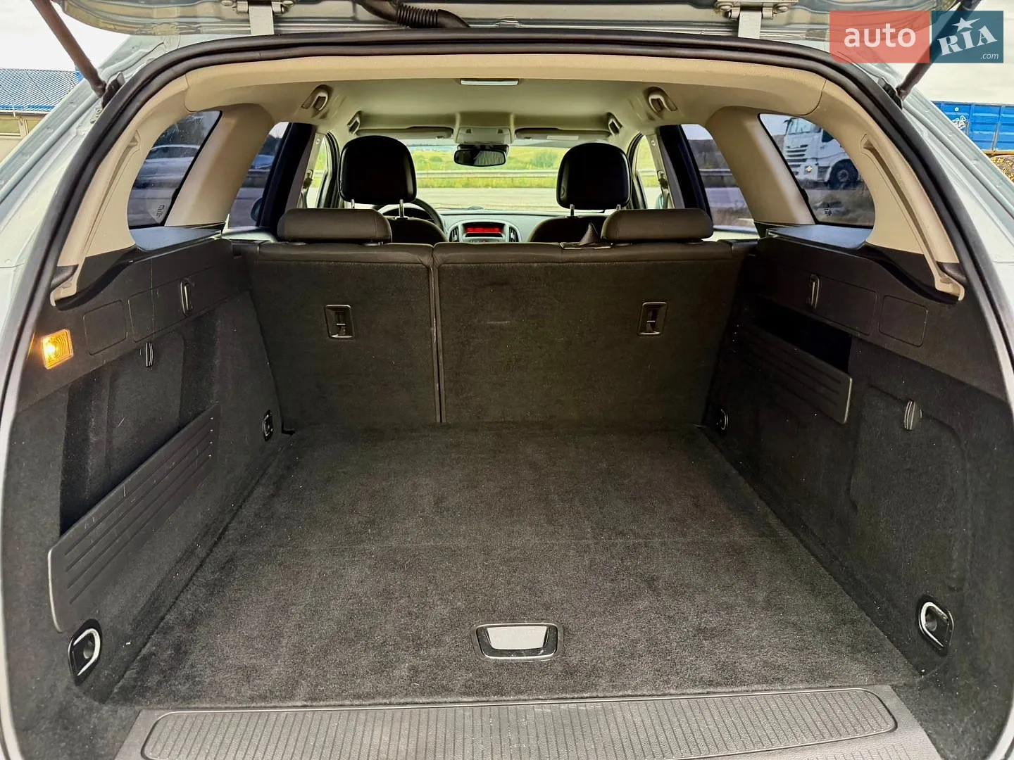 2013 Opel Astra - мініатюра 29