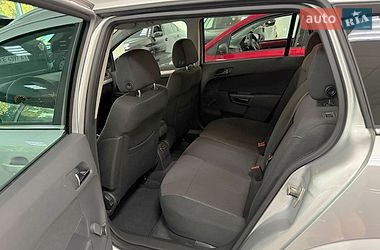 Универсал Opel Astra 2009 в Каменском