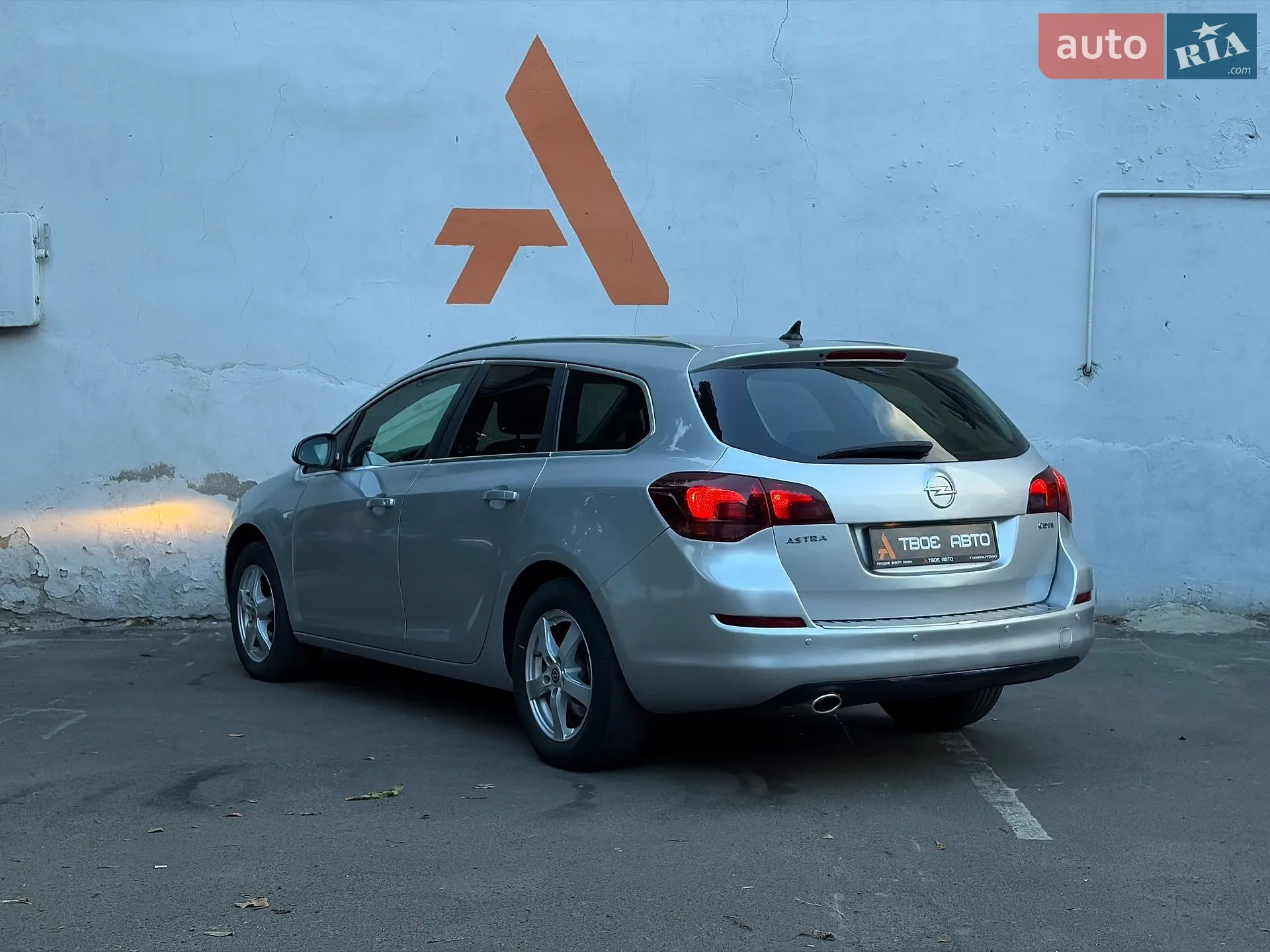 2012 Opel Astra - мініатюра 8