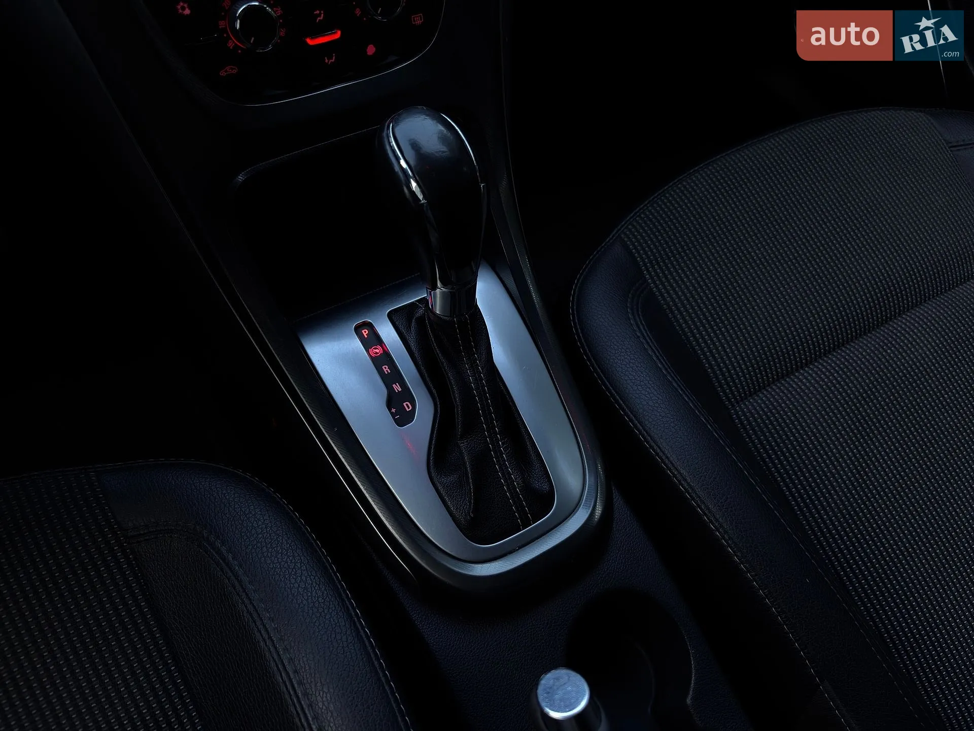 2012 Opel Astra - мініатюра 24