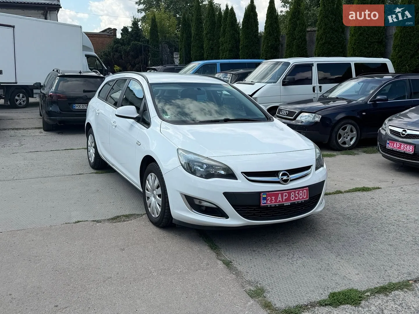 2012 Opel Astra - фото 1