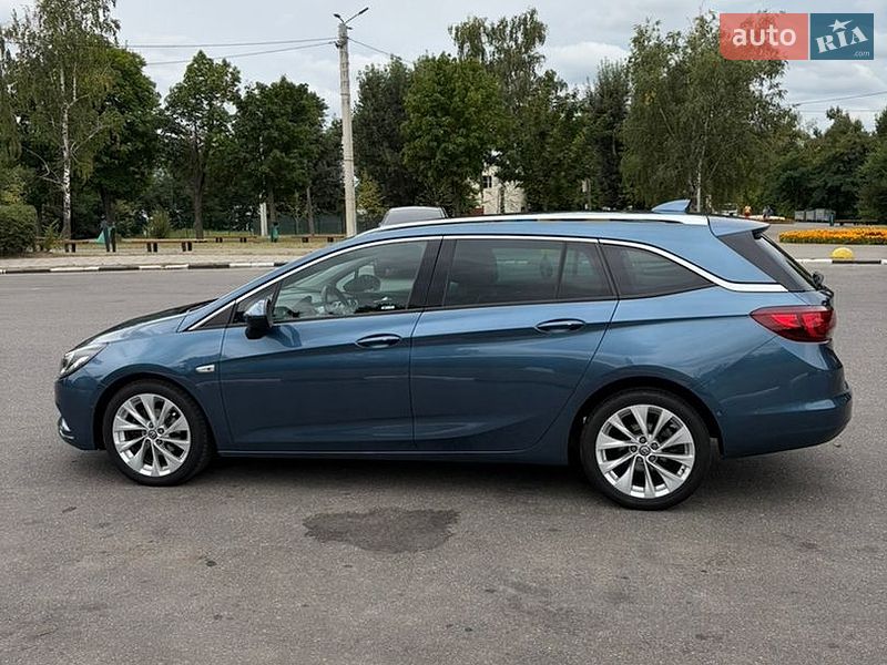 Універсал Opel Astra 2017 в Харкові