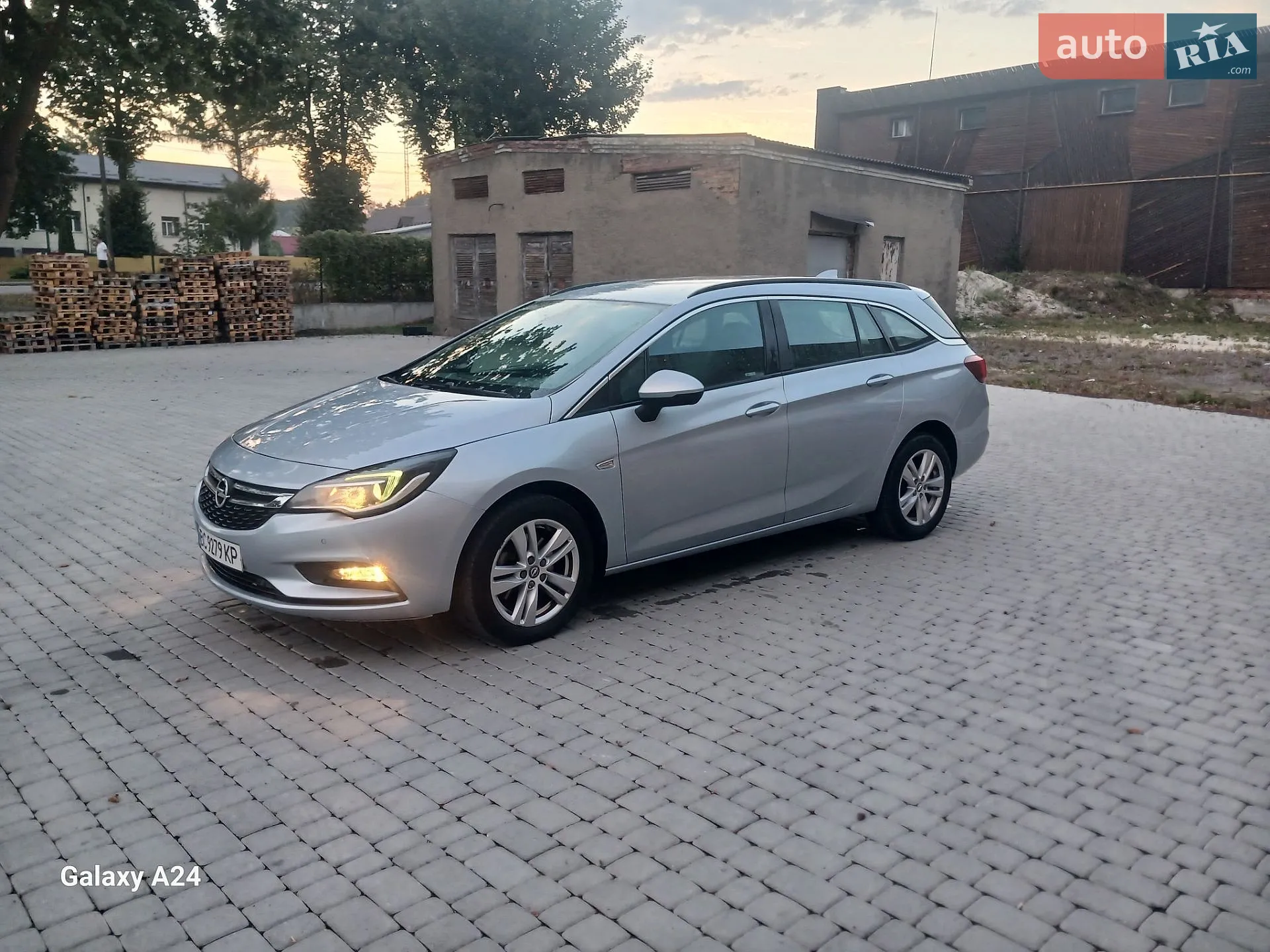 2016 Opel Astra - мініатюра 13
