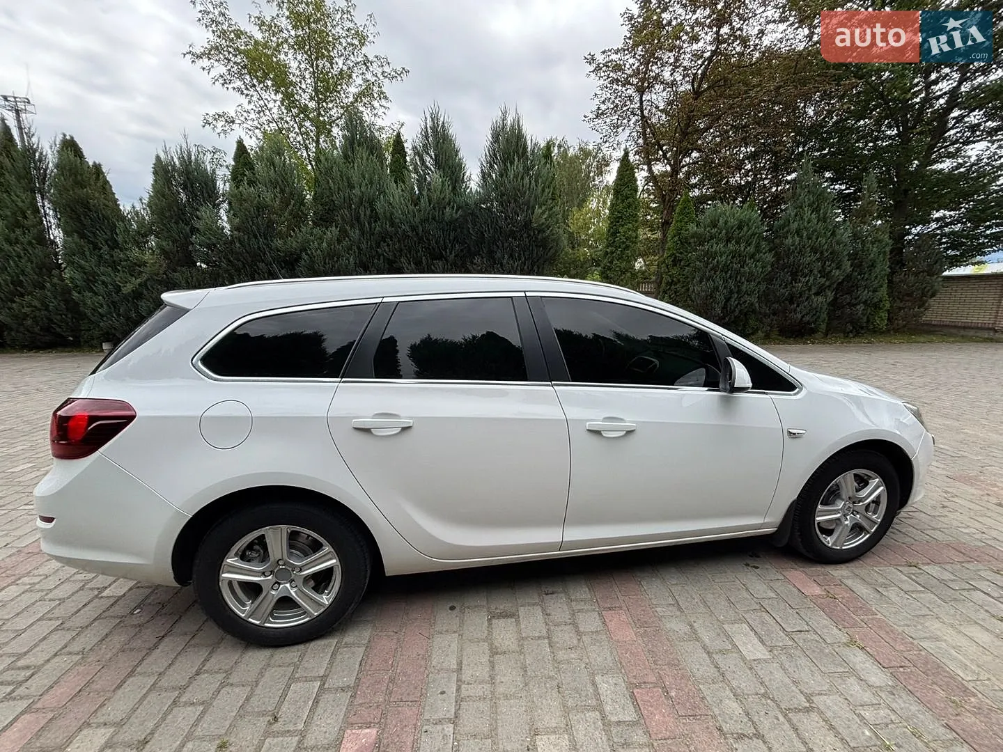 2011 Opel Astra - мініатюра 8
