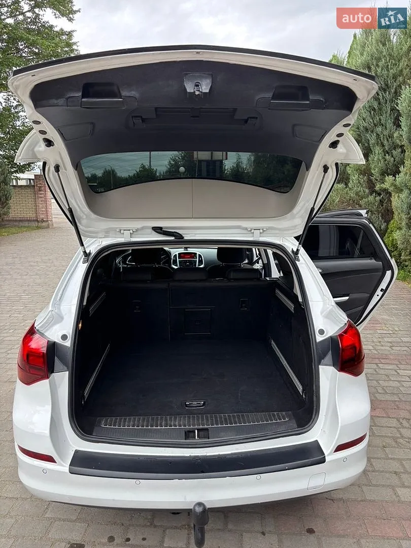 2011 Opel Astra - мініатюра 12