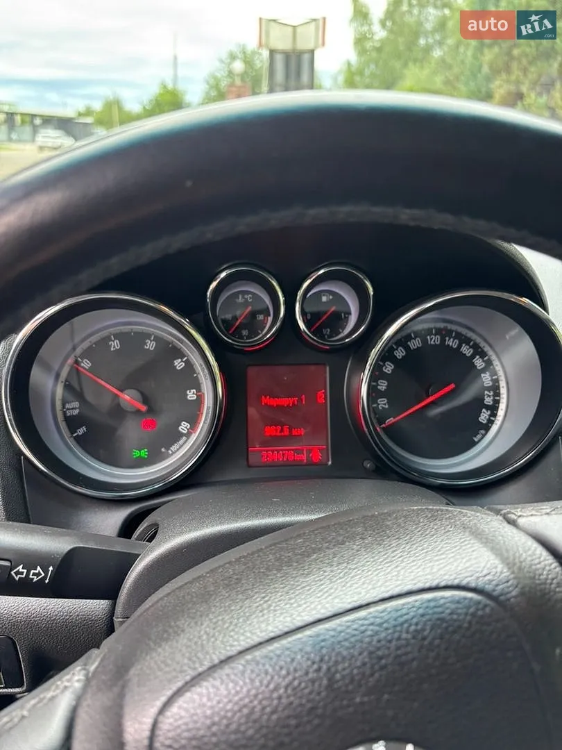 2011 Opel Astra - мініатюра 16
