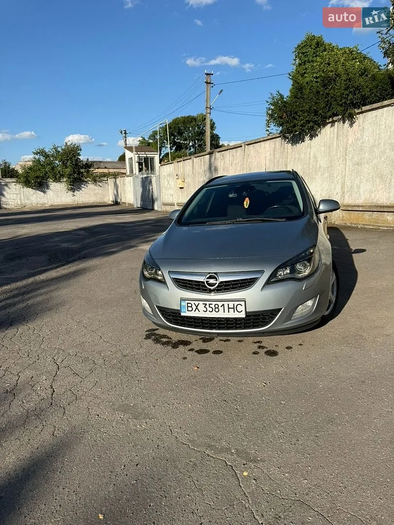 2011 Opel Astra - мініатюра 28