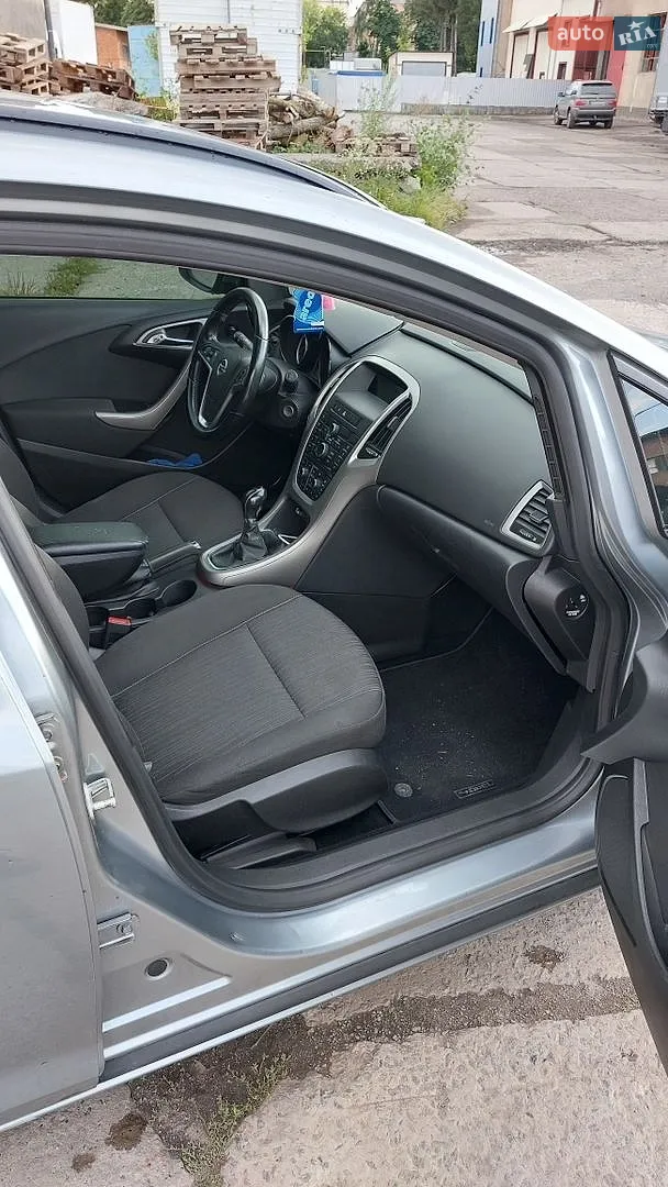 2011 Opel Astra - мініатюра 48