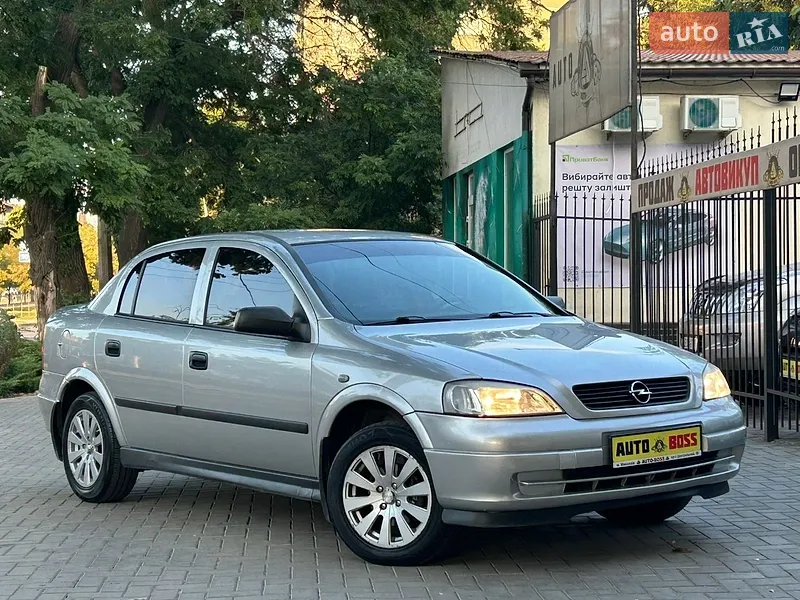 Opel Astra 2005