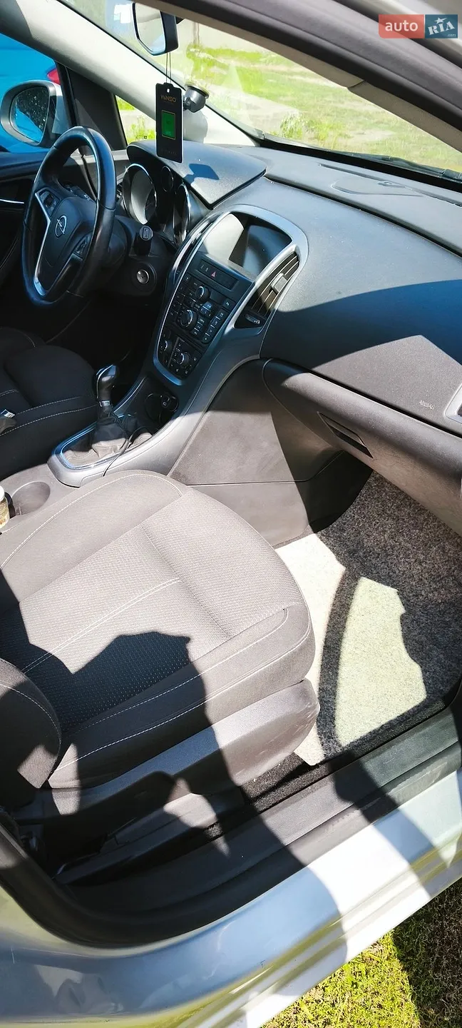 2014 Opel Astra - мініатюра 3