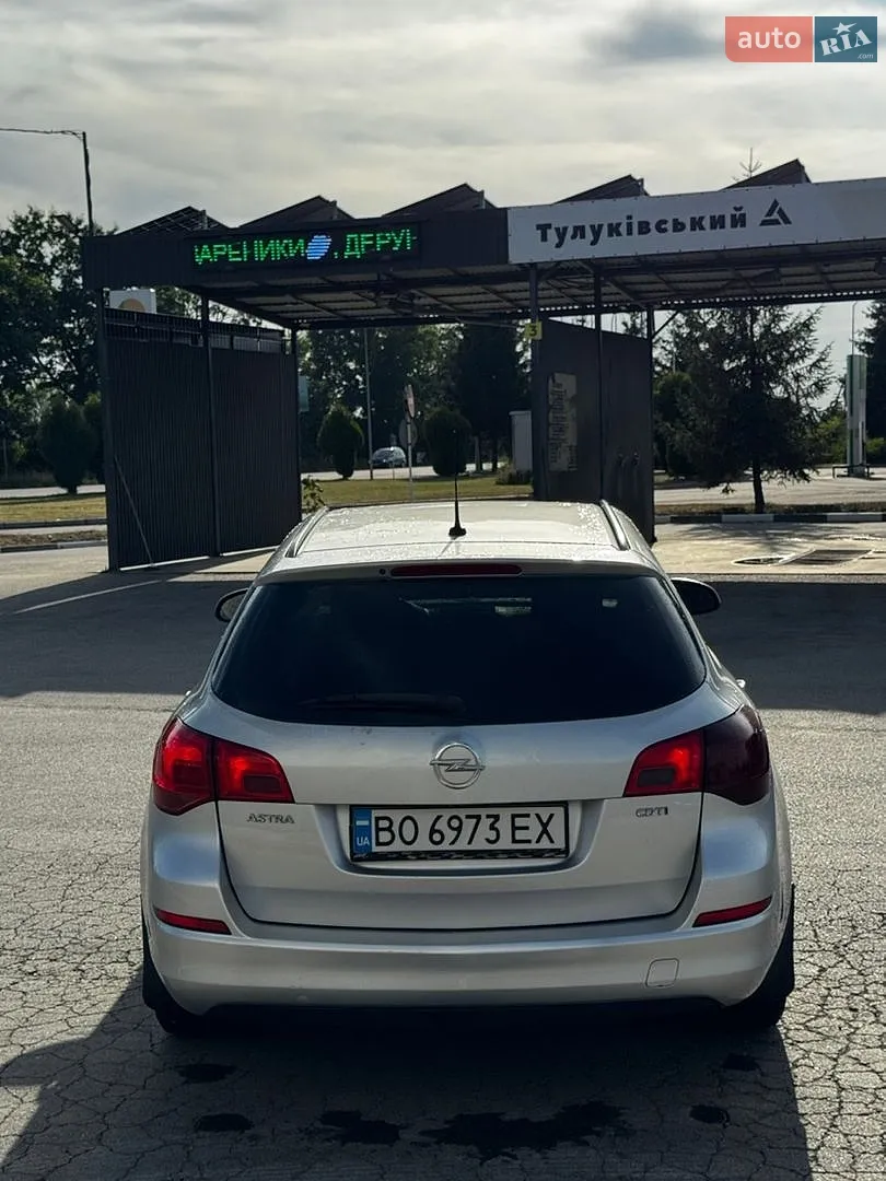 2010 Opel Astra - мініатюра 7