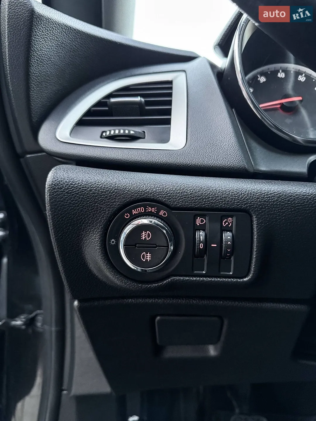 2014 Opel Astra - мініатюра 48