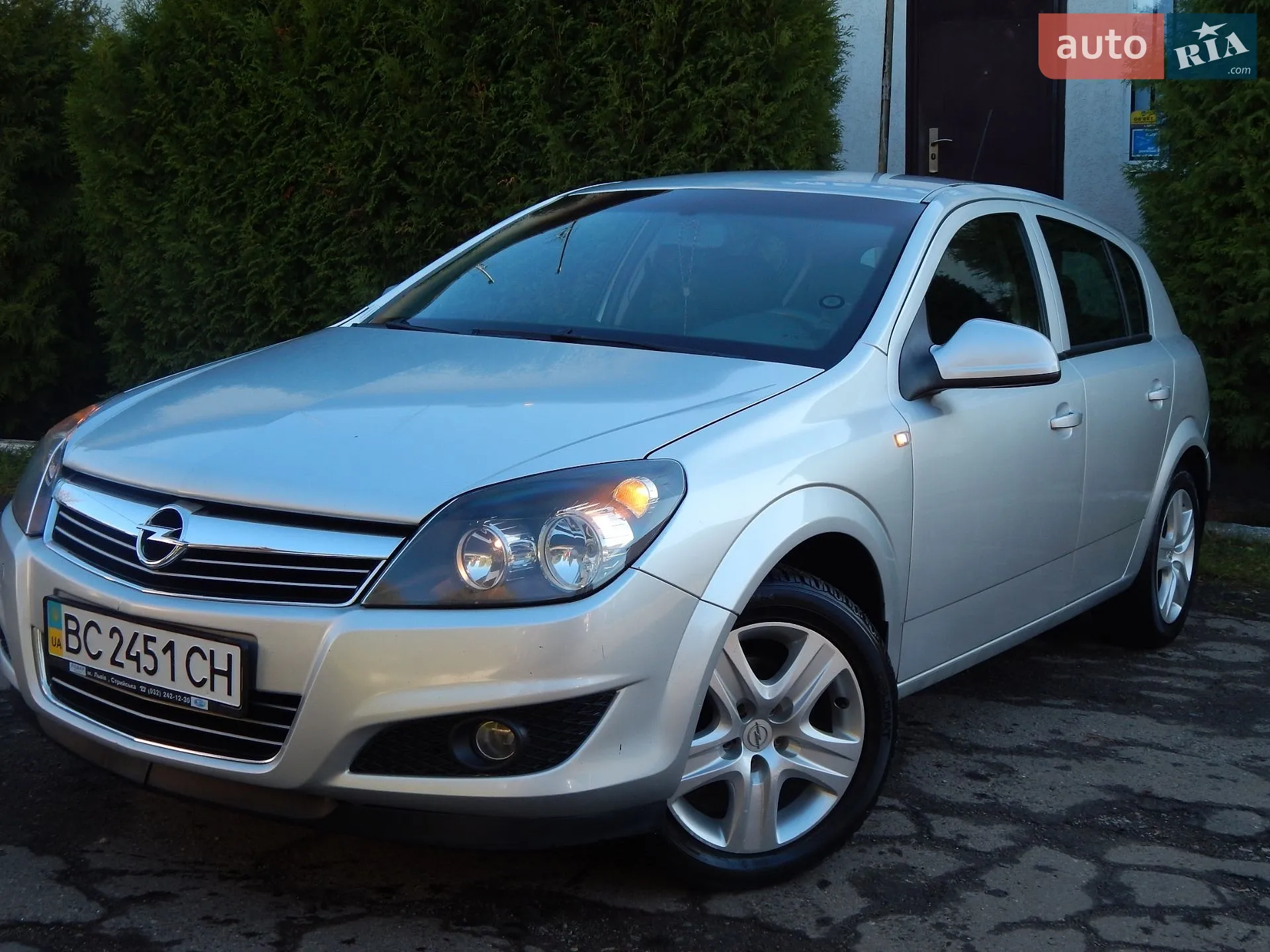 2010 Opel Astra - мініатюра 9