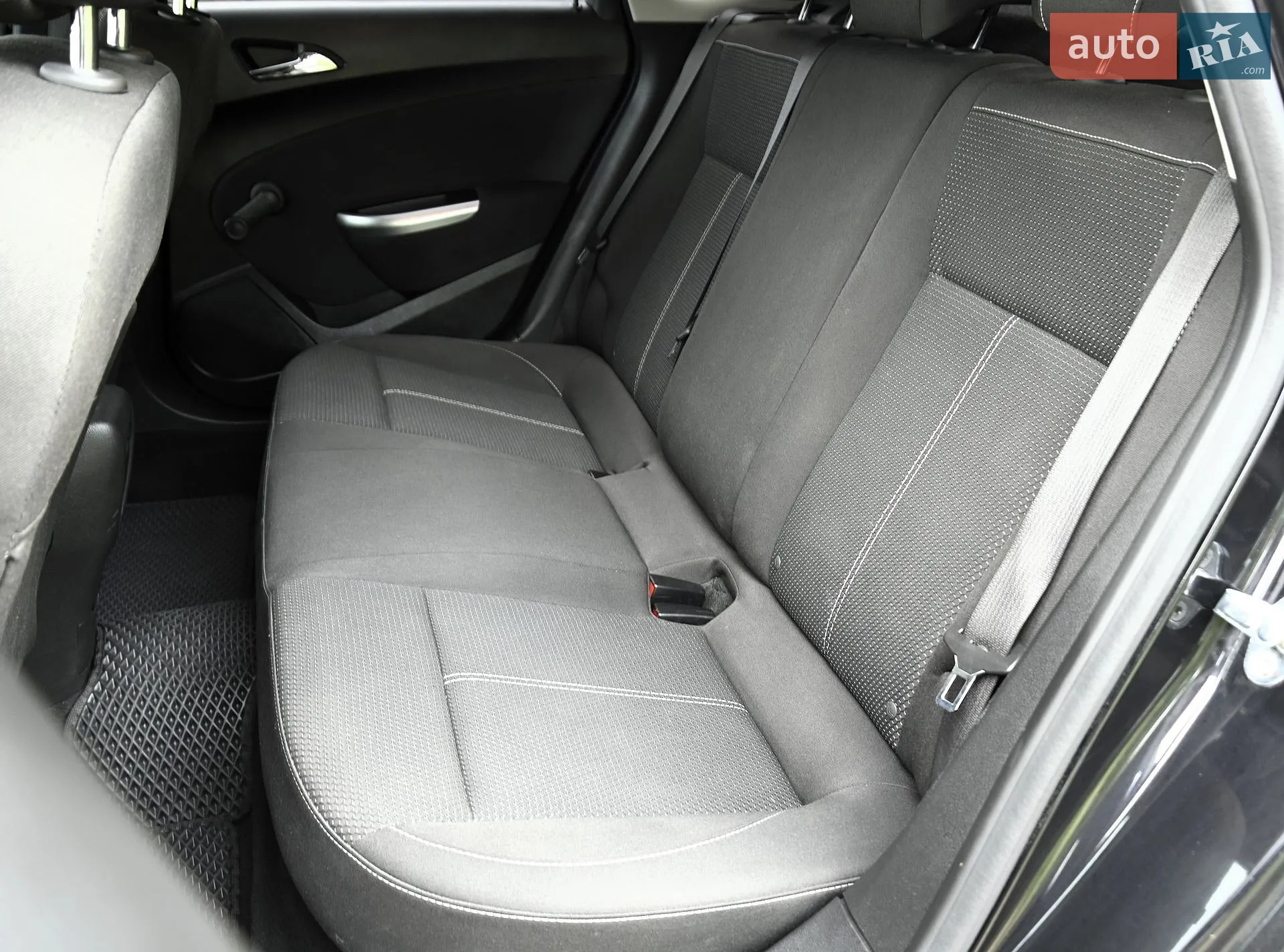 2010 Opel Astra - мініатюра 49