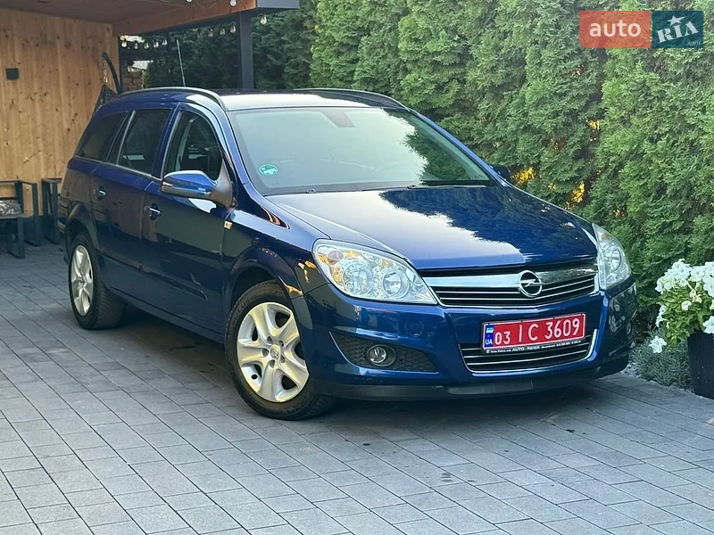 Opel Astra 2009