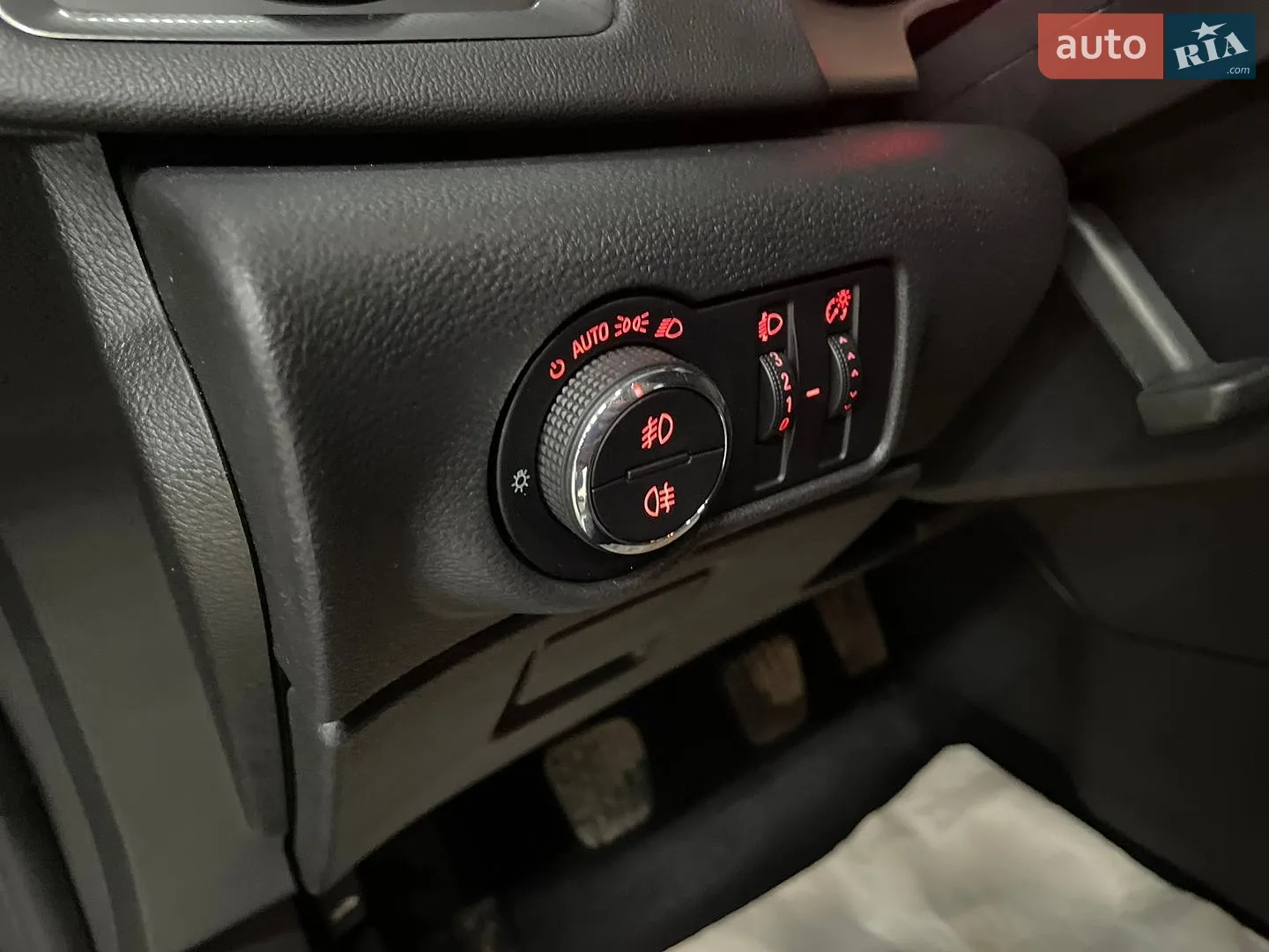 2011 Opel Astra - мініатюра 43