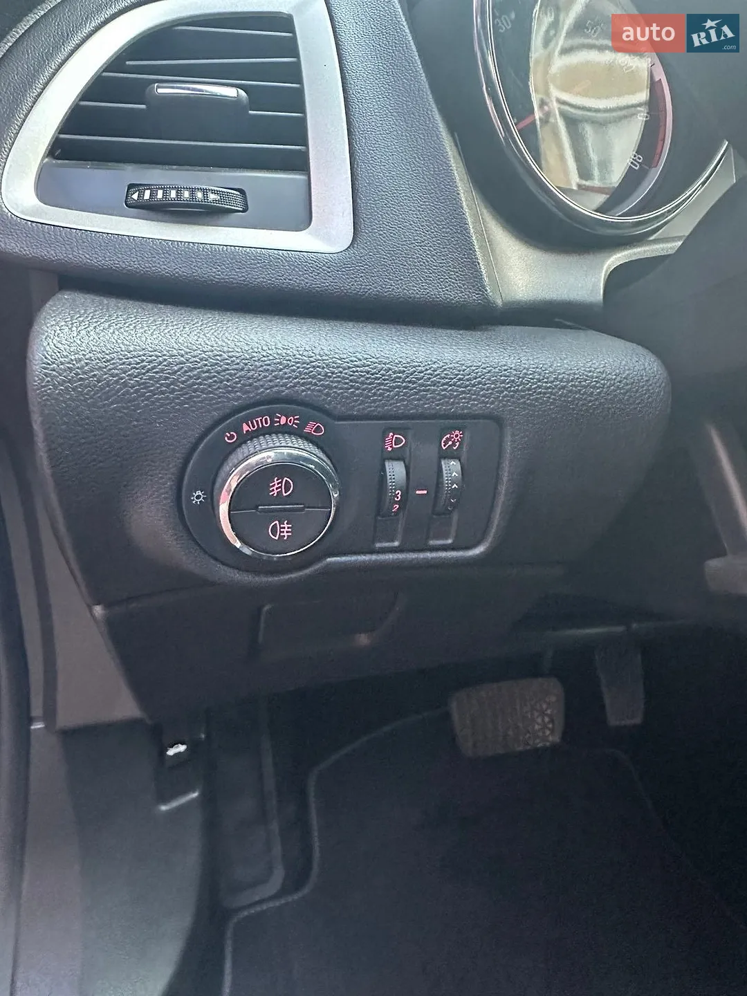 2010 Opel Astra - мініатюра 31