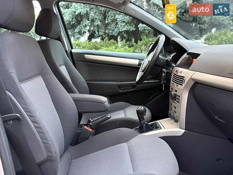 Хэтчбек Opel Astra 2007 в Белой Церкви фото 43 Хэтчбек Opel Astra 2007 в Белой Церкви
