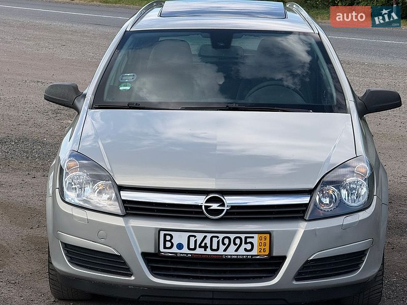 Универсал Opel Astra 2005 в Золочеве