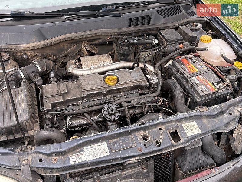 Универсал Opel Astra 2002 в Яворове