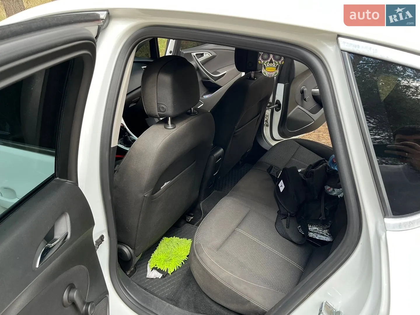 2011 Opel Astra - мініатюра 38
