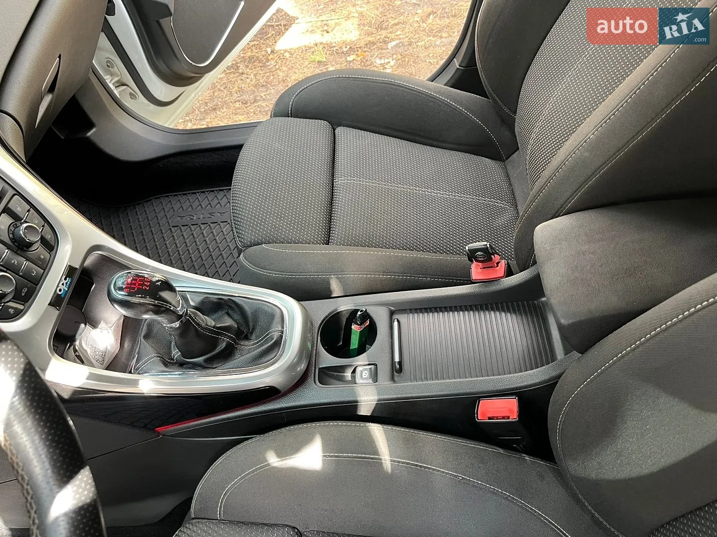 2011 Opel Astra - мініатюра 45