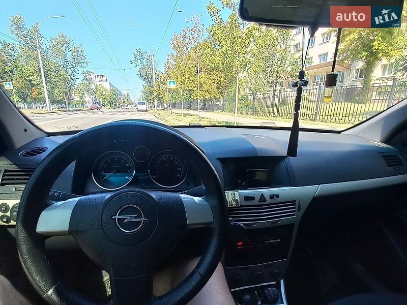 Хетчбек Opel Astra 2008 в Києві