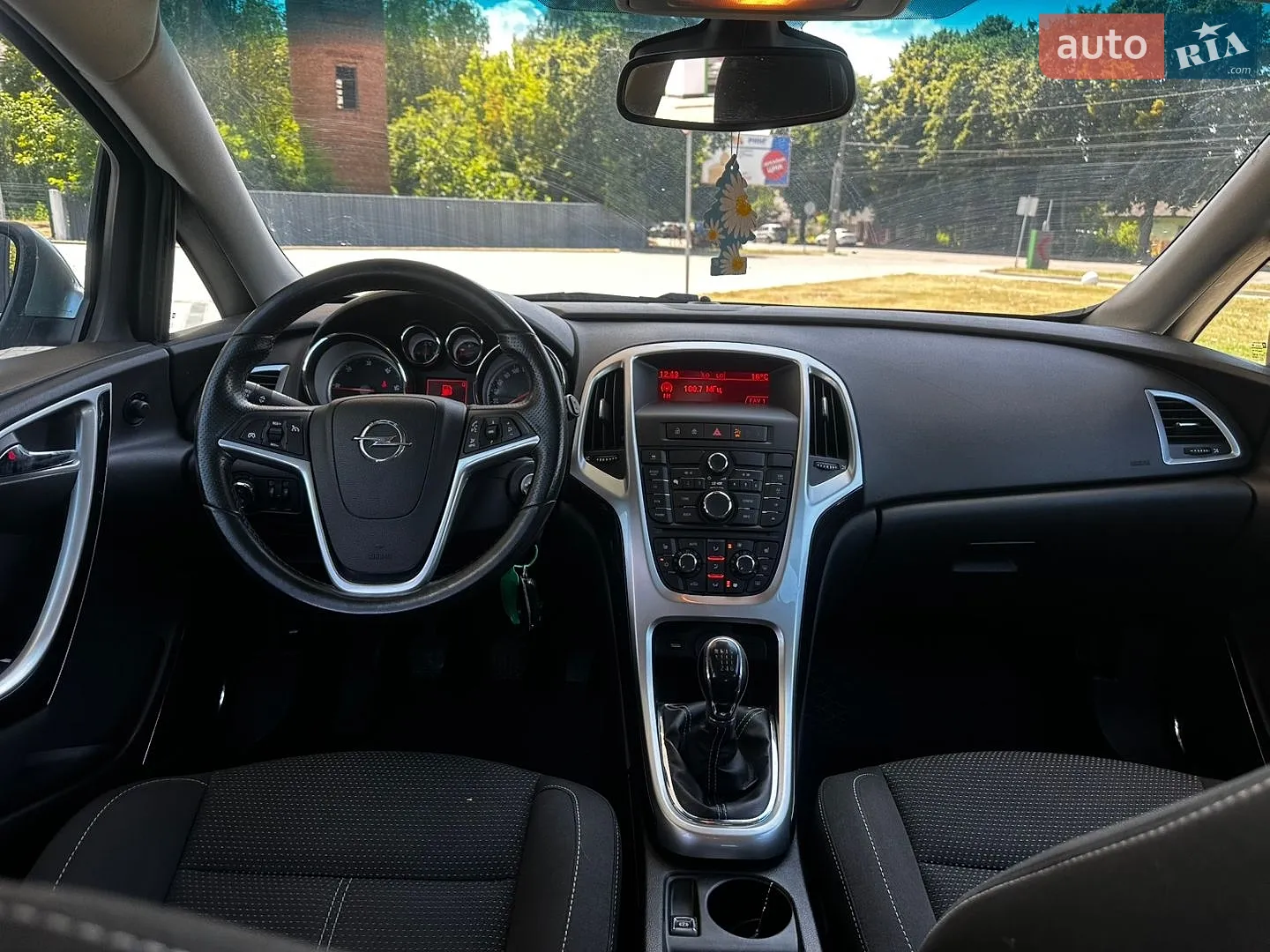 2010 Opel Astra - мініатюра 14