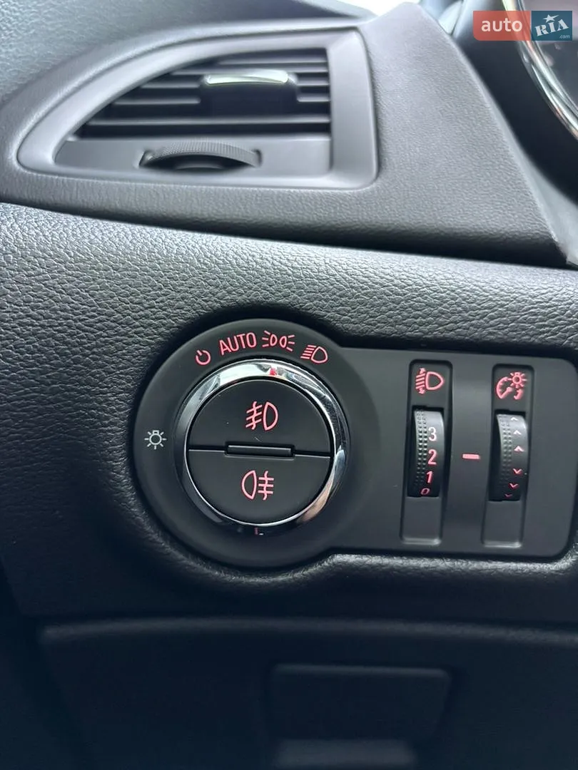 2017 Opel Astra - мініатюра 17