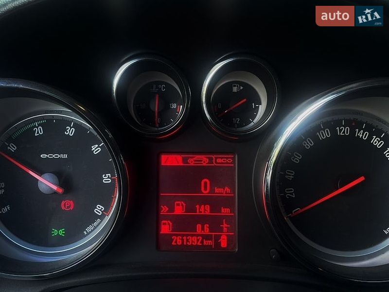 Универсал Opel Astra 2013 в Тернополе