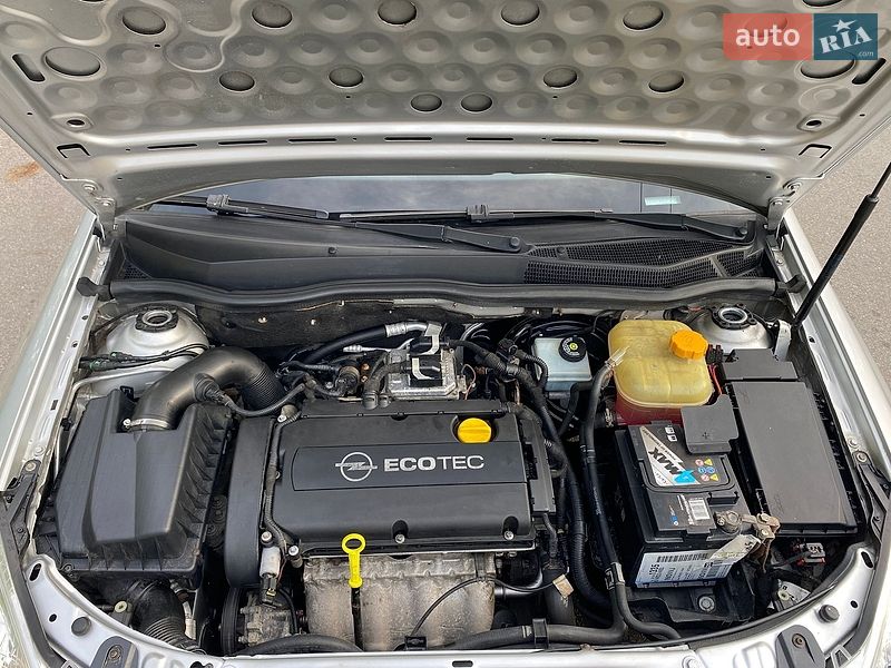 Хэтчбек Opel Astra 2008 в Полтаве