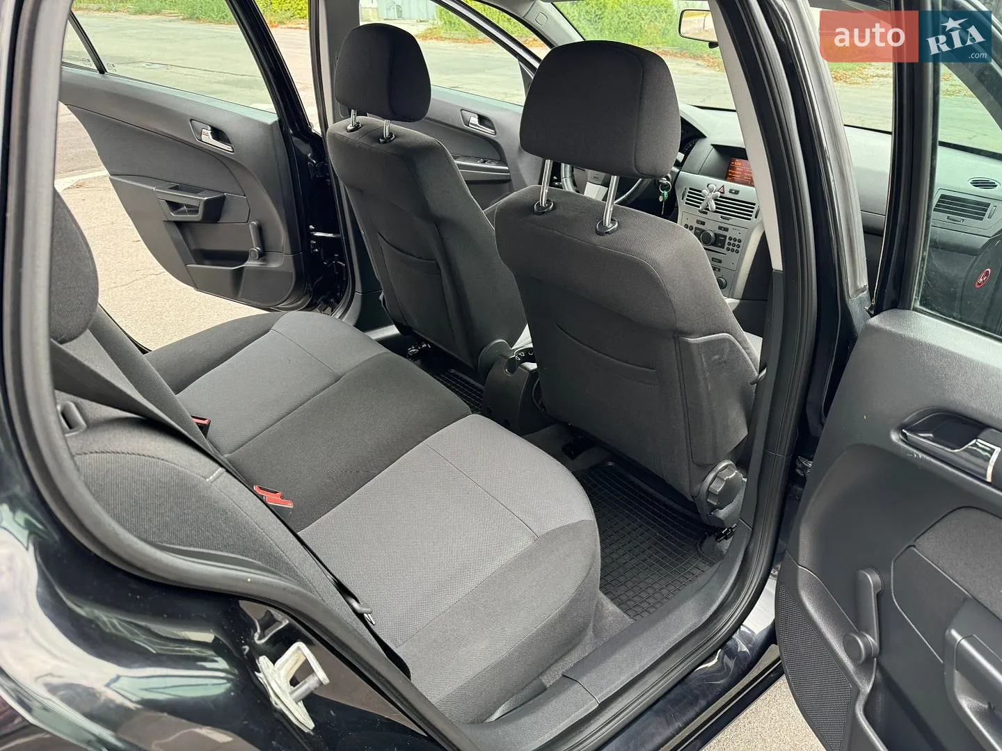 2011 Opel Astra - мініатюра 49